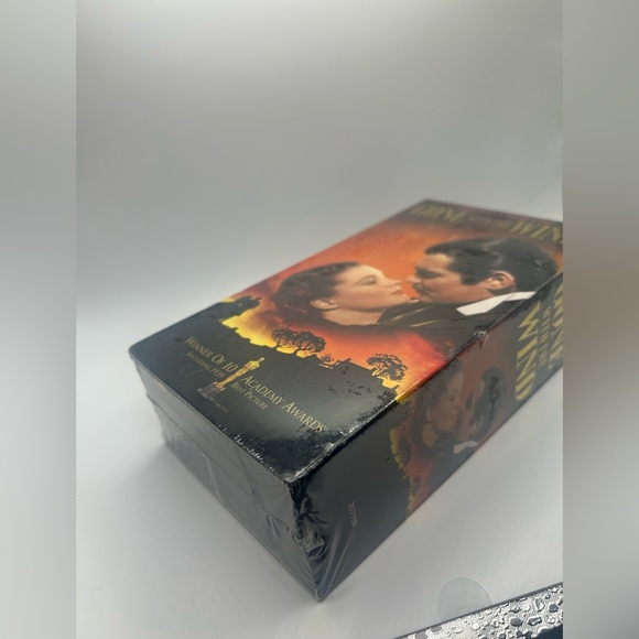 🆕 Gone with the Wind VHS Classic Movie, factory sealed, collectors - Picture 3 of 3
